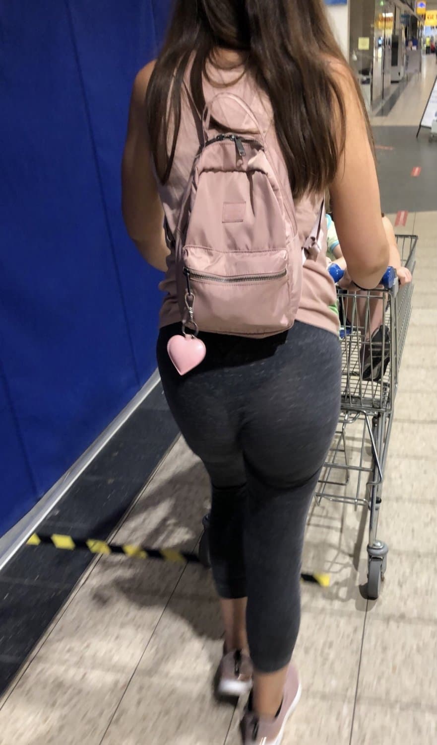 German exwife Hidden cam ass and cunt upskirt