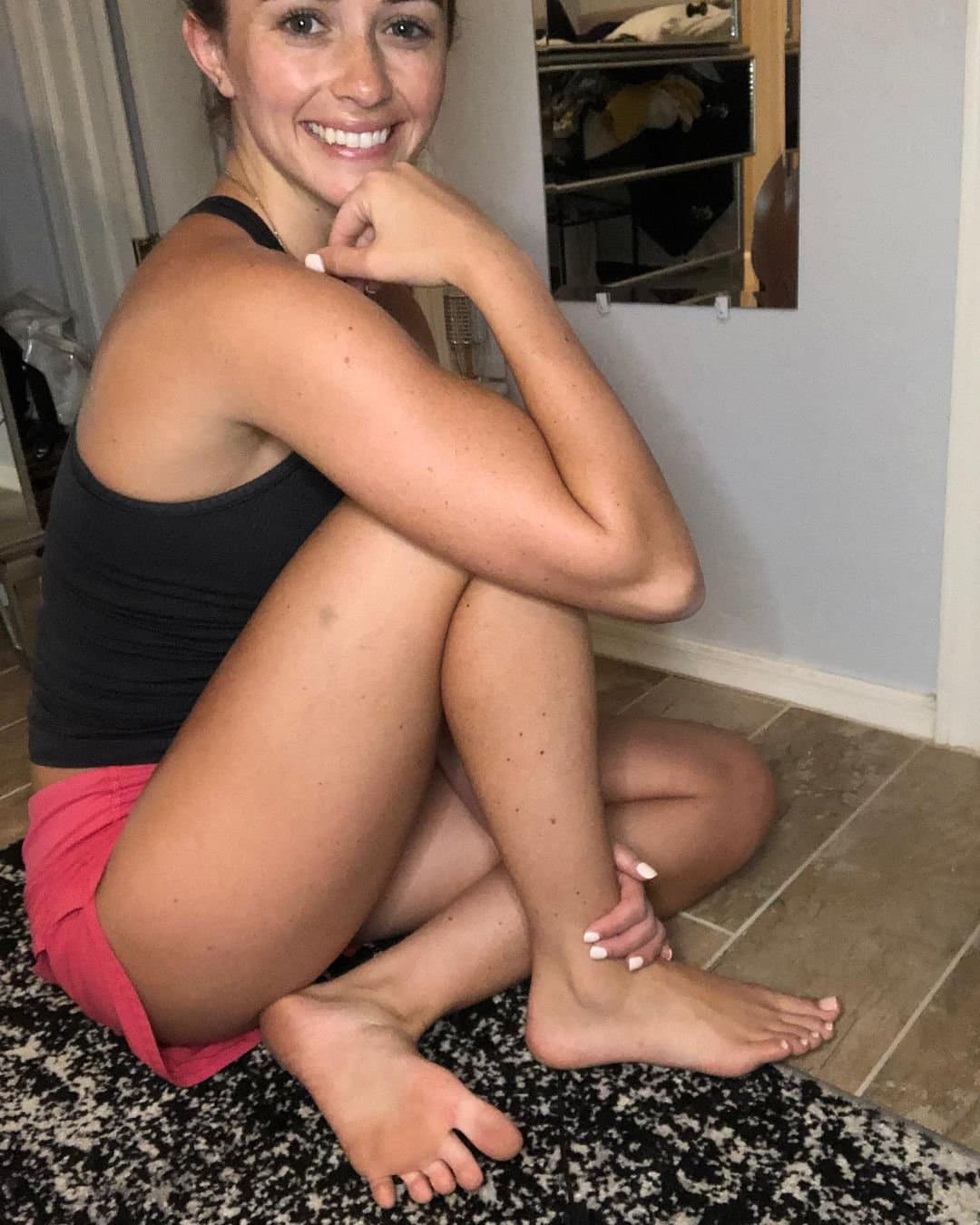 D€laney Ah€rn Feet pt.1