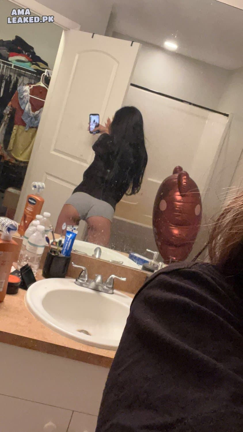 Kenzie Hayes Leaks Part 1