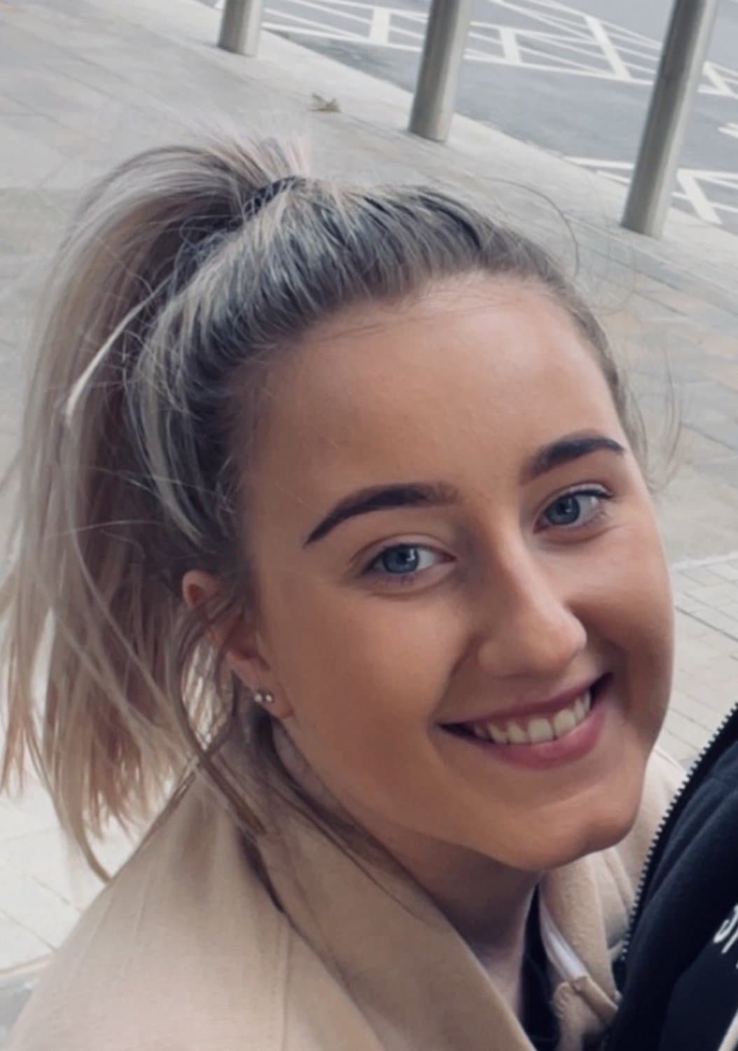 18 + Young Snow Bunny Wife Laura Butt Plug cumming on cock