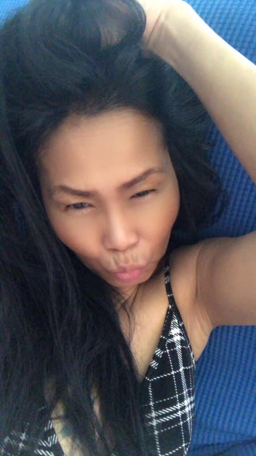 SEXY PINAY MILF ELMA
