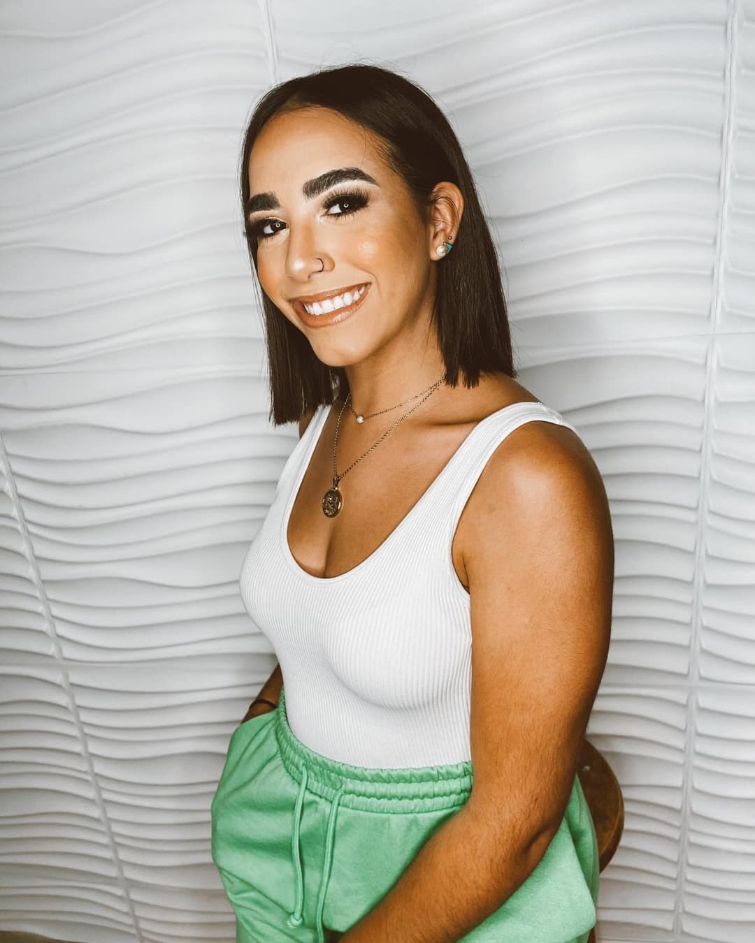 Click to view full size Trib her in all ways (Yulissa)