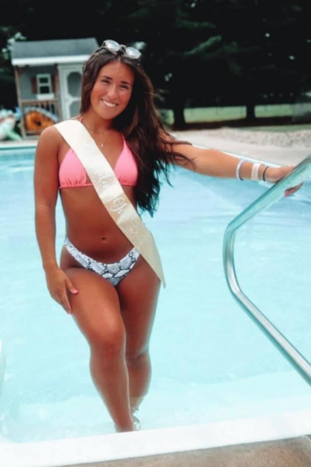 Kyra  Baker and her hot mom