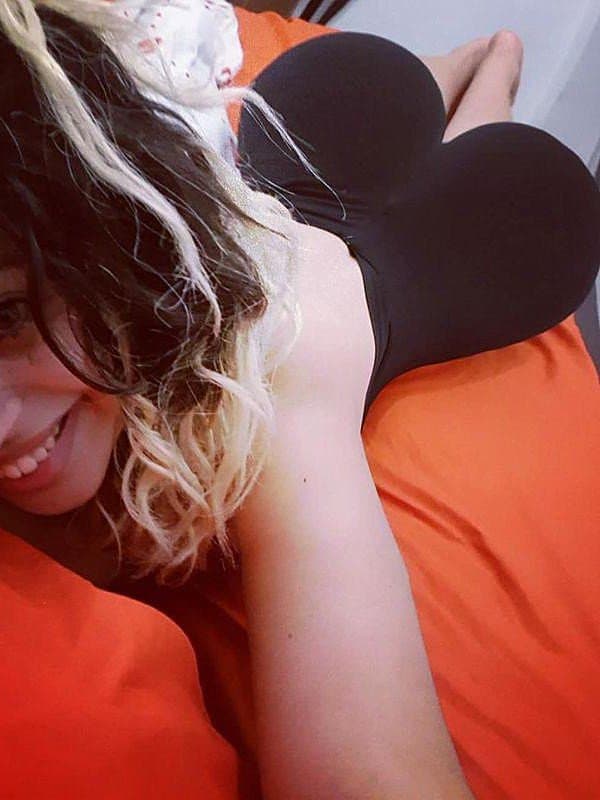 Click to view full size Heart Shaped Big Phat Ass ❤️