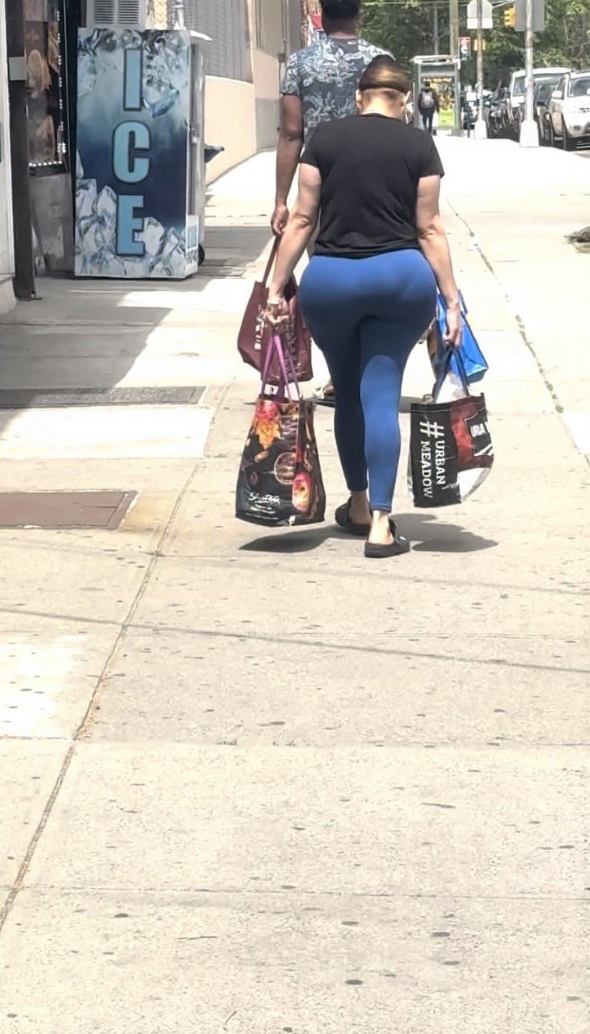 Big Booty Dominican Milf Fresh Out The Salon