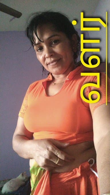 Pics - Valarsampavam Famous Tamil Wife Cheating+ Affair