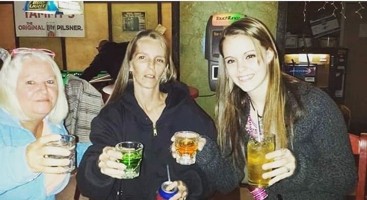 Kayla in HS vs Kayla now