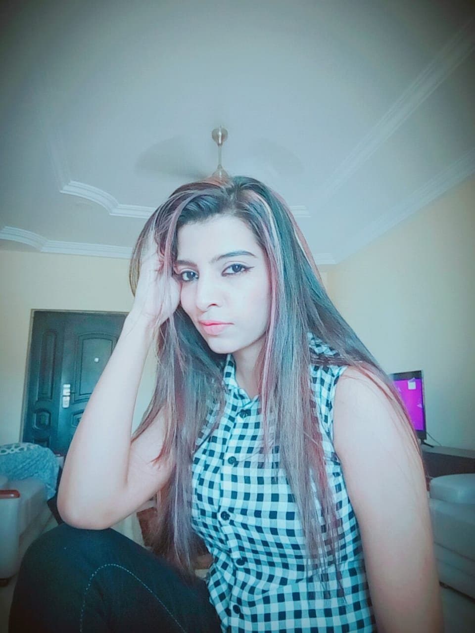 Desi hourglass figure girl stripping