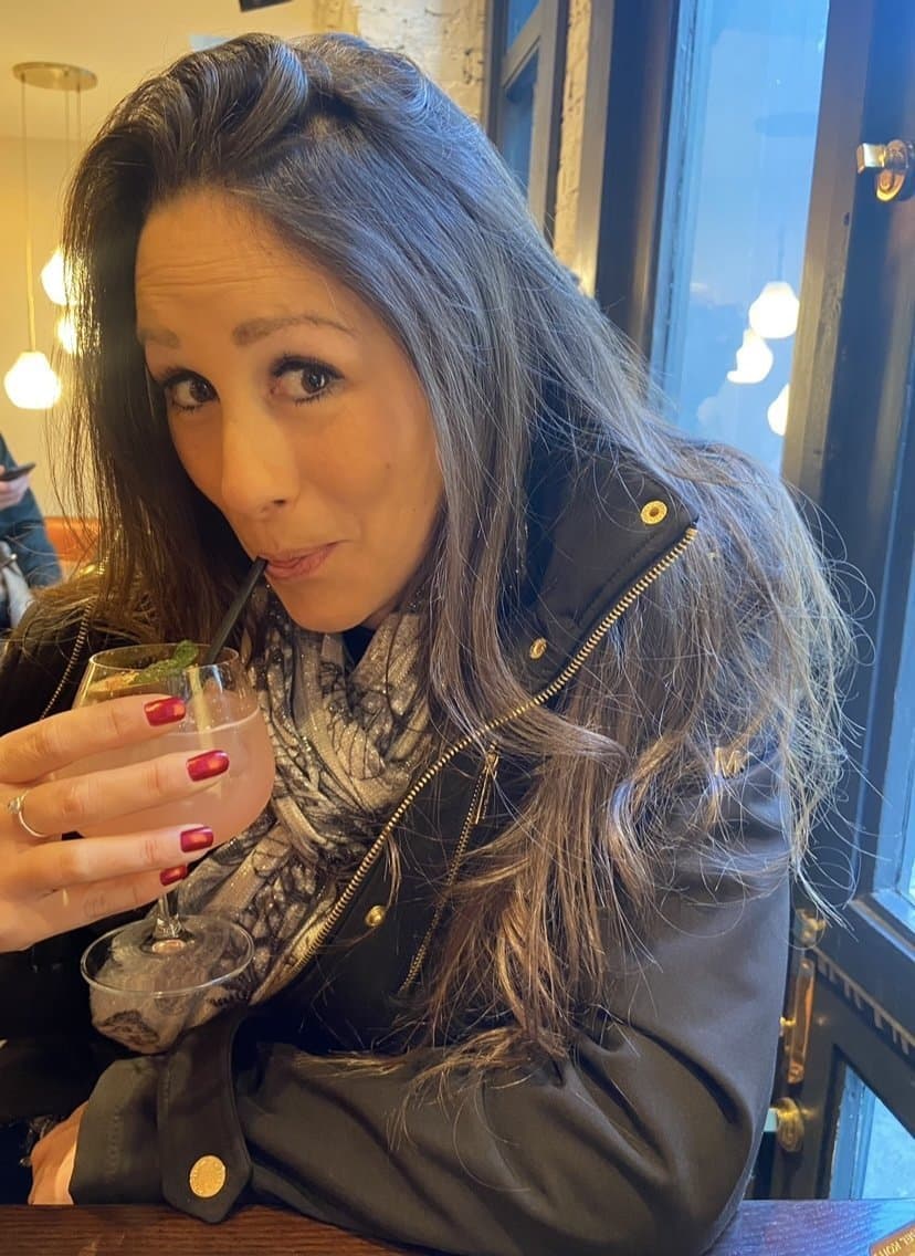 Milf stripped after 20 likes on previous post