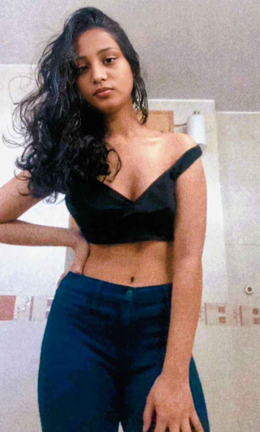 SEXY MALLU SLUT! KIK DUNPOPD