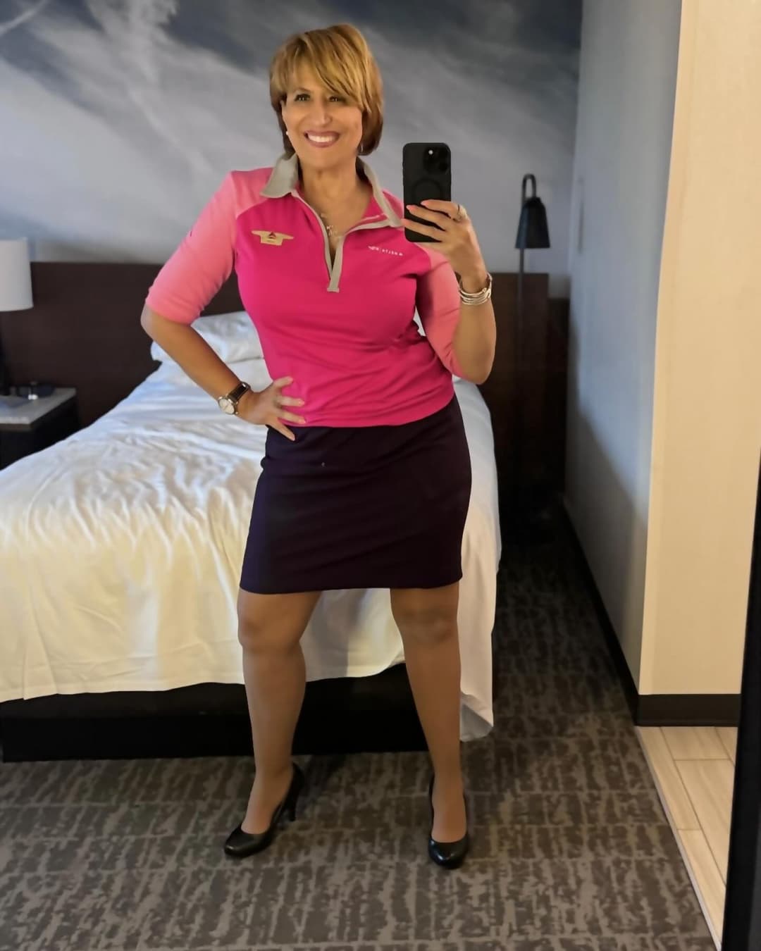 Thick Gilf flight attendant 2