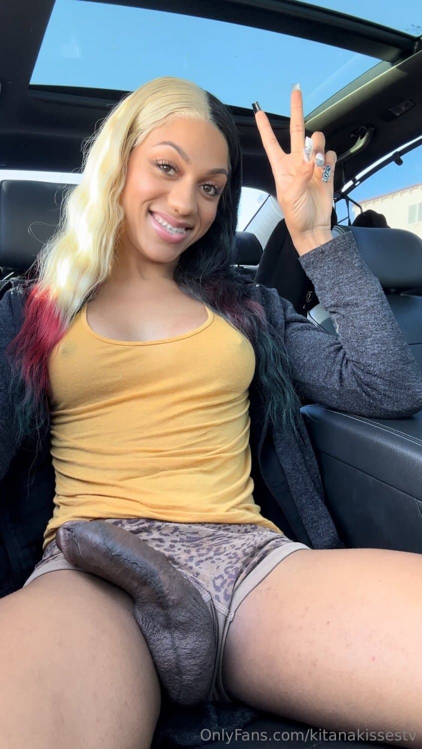 Juicy Fat BBC Trans Showing Off Her Big Dick ?? (Black Tgirl, Stroking, Blowjob, Cumshot)