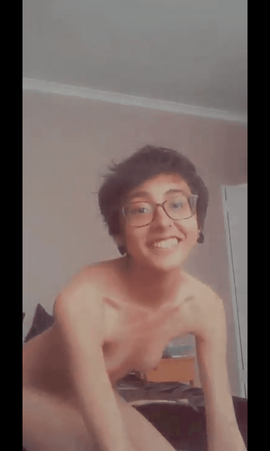 Click to view full size desi boy hair cut girl slim sexy hunry girl