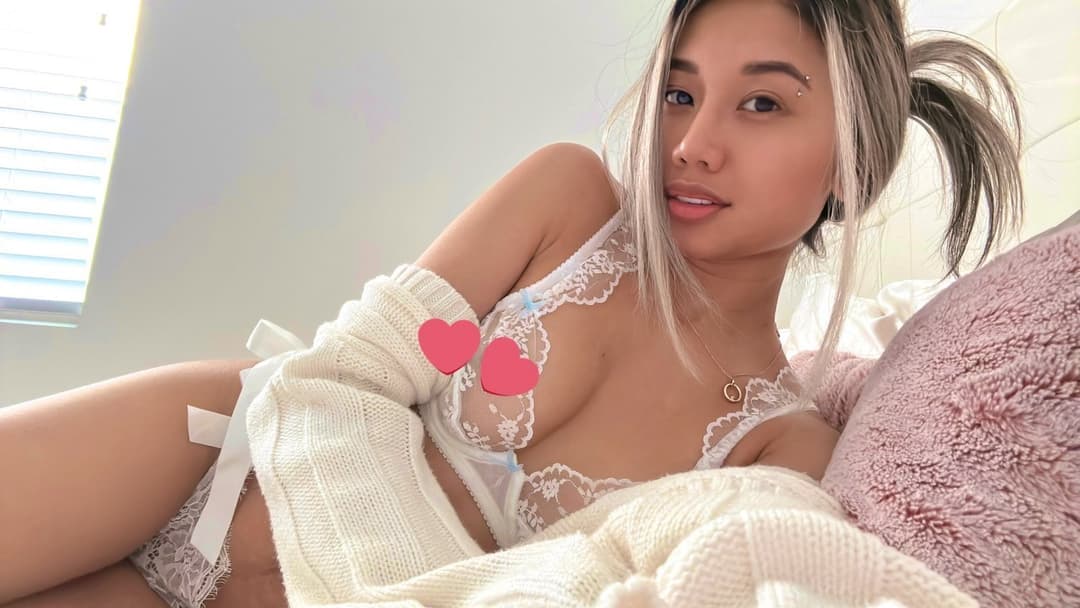 Click to view full size 742MVK - amateur Asian hotbane gone really wild Leaked