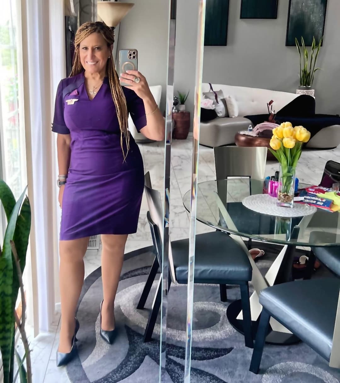 Thick Gilf flight attendant 2