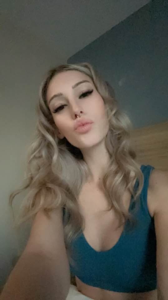 Click to view full size Petite White College Girl Leaked, Threesome Masturbation Solo Hot Teen Sorority Tight Punk Pussy Tan