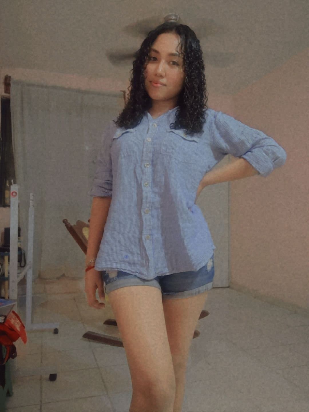 Putita morena culona filtrada y exhibida