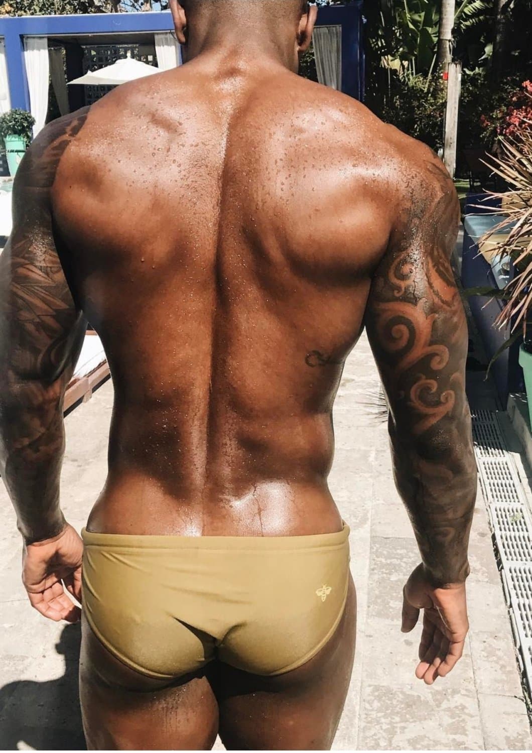 KEVIN CARNELL ?? FULL THROTTLE BLACK BODY ????? LOVE HIS ASS ?????