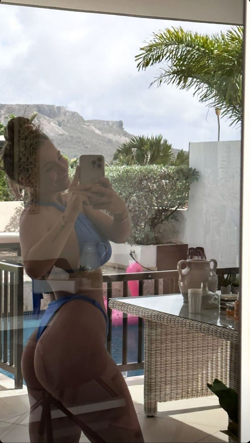 Daphne MH / Daphne Hardijzer Pics + Fakes (part 1)