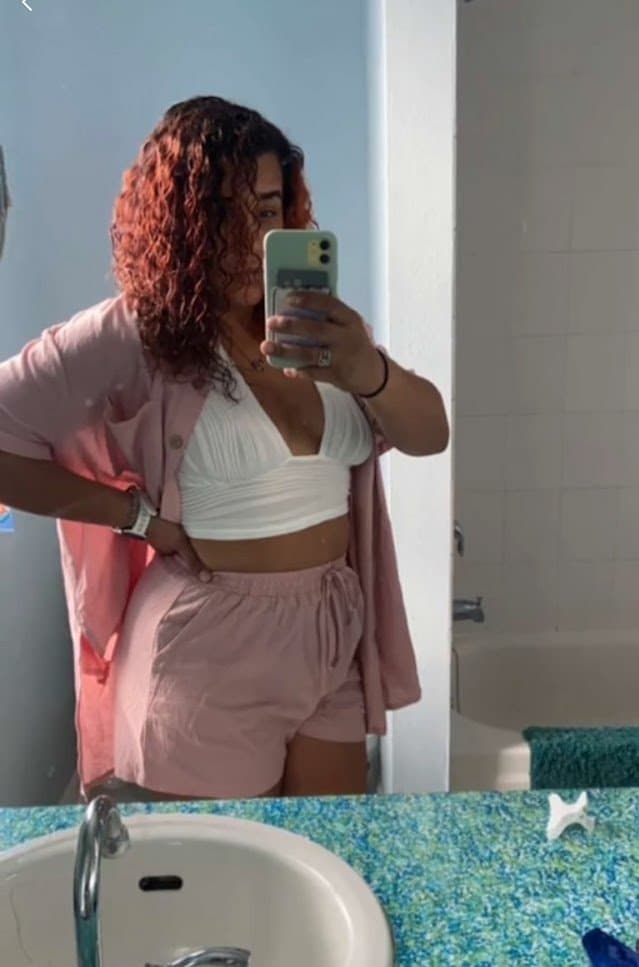 Hola Mi Esposa Quiere Pinga más Grande que la mía Disfruta de mi Esposa Coroa Madura milf