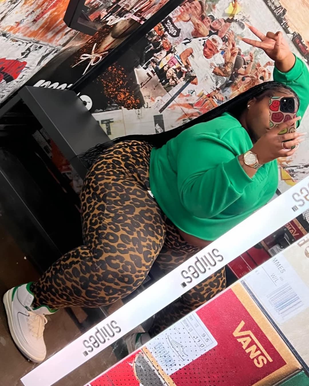 SEXY CHUNKY CHUBBY THICK CHOCOLATE EBONY BIG HUGE ASS SSBBW BBW