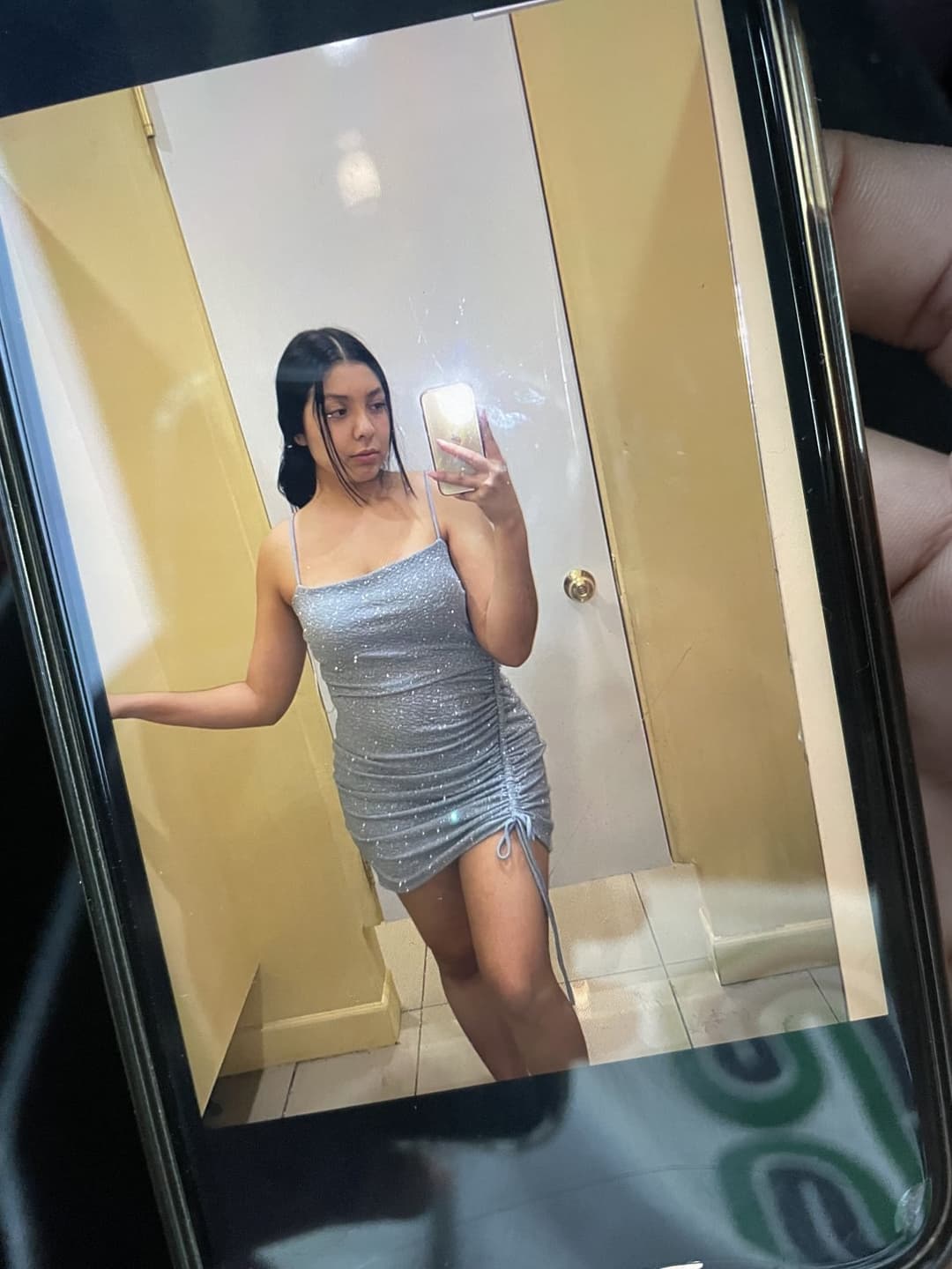 found on sisters phone (squirt video)