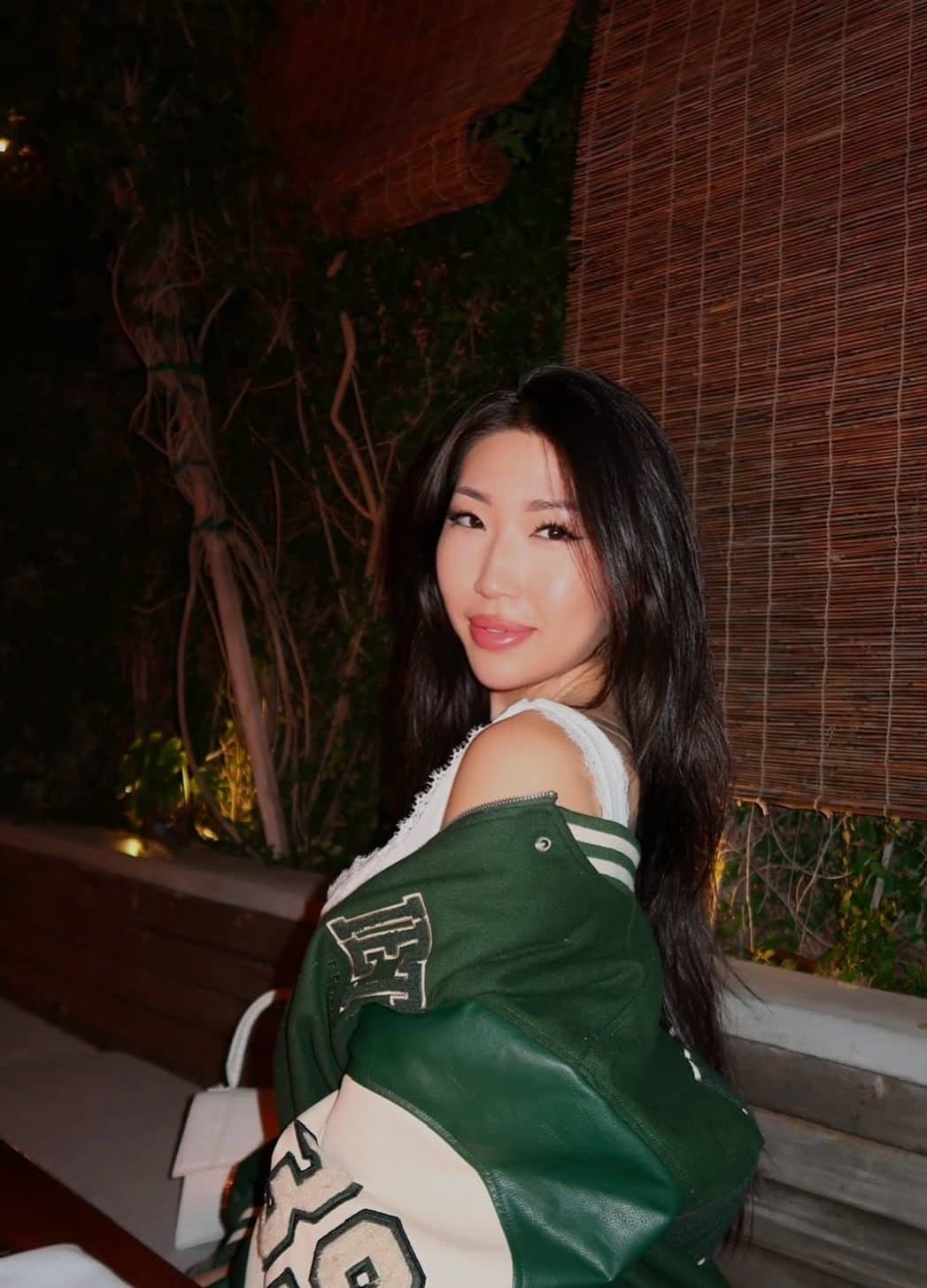 hot asian breastfeed cowgirl missionary(DM ME FOR REQUESTS) AI #186