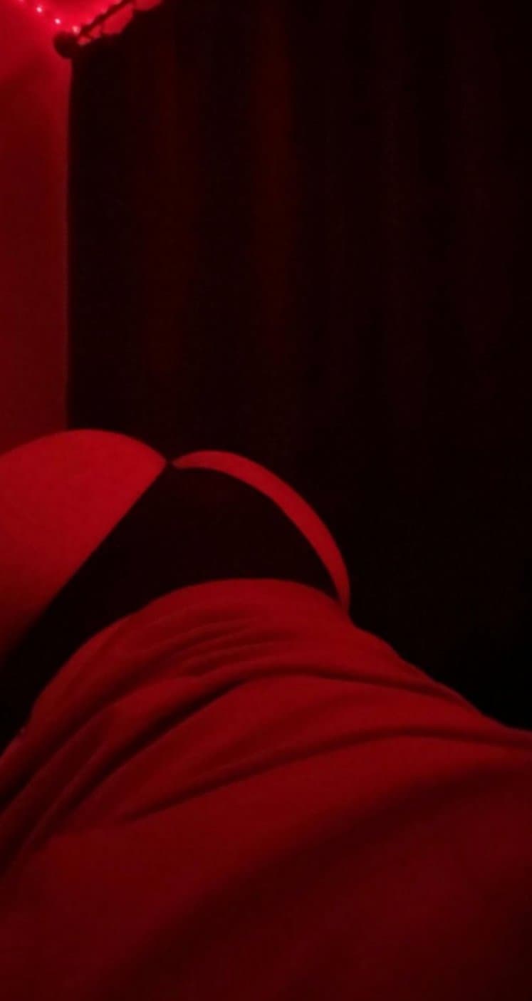 Kenya from Arizona has such a fat ass ?