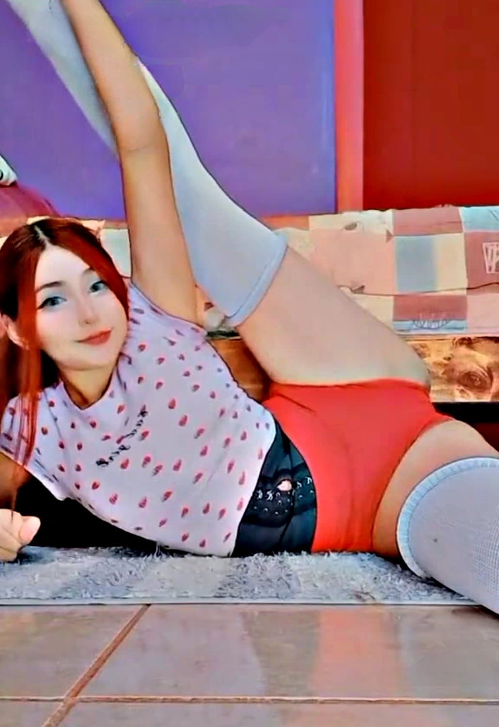 Sofía una putita de 19 años q le encanta mostrar el culo