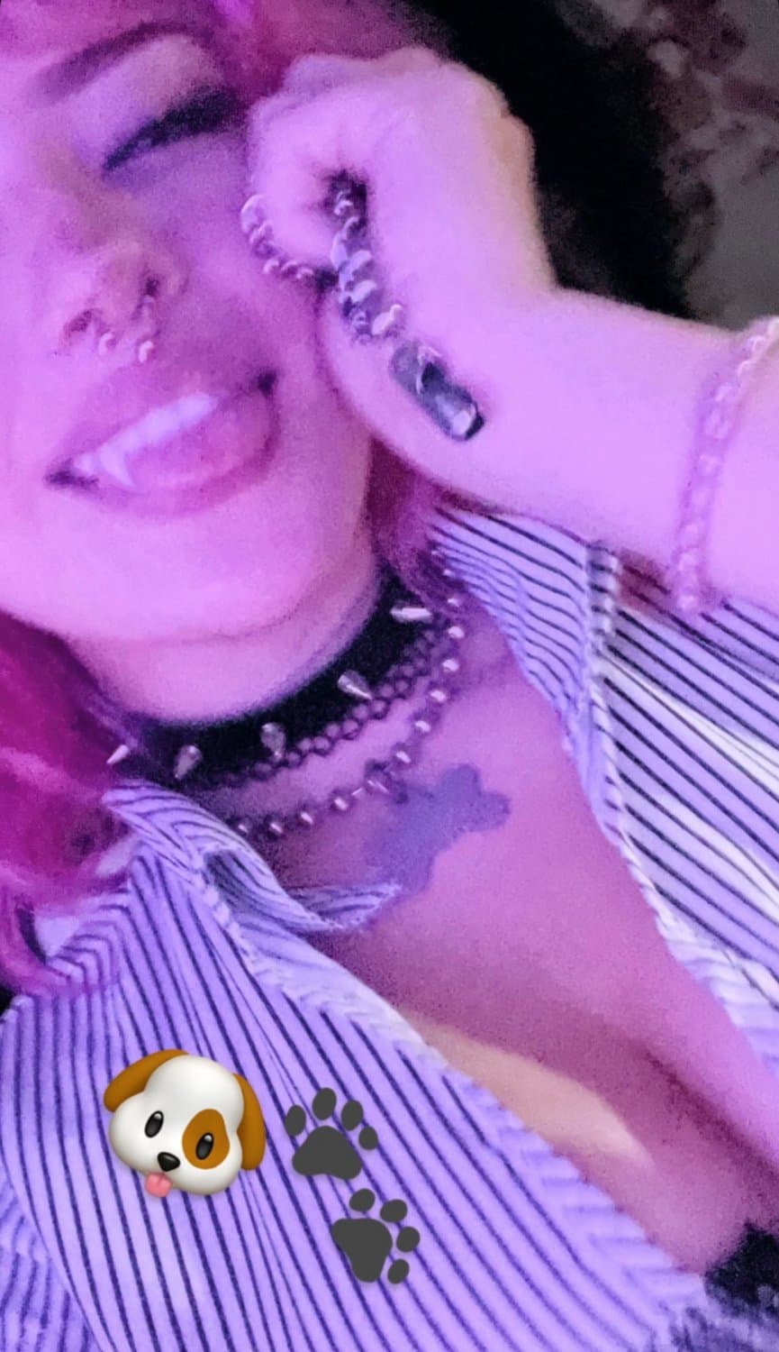 Emo egirl with pink hair and cute pussy (submission)