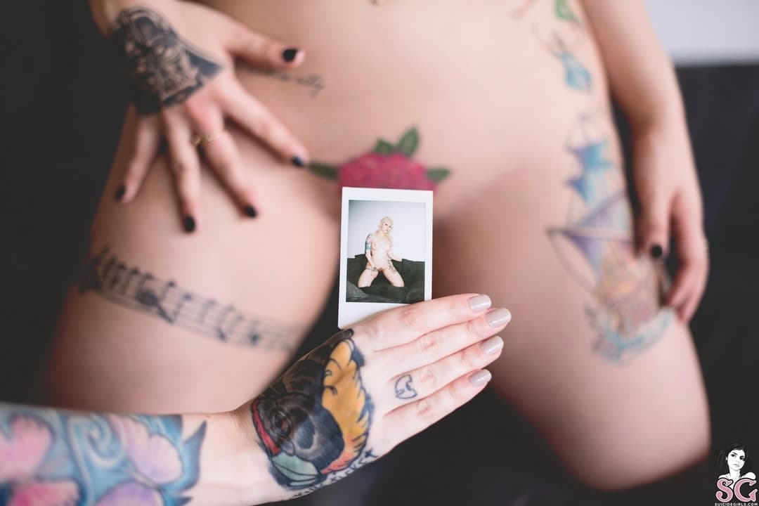 J33h G0d35s - Sacred Heart (Set 8, 2015)