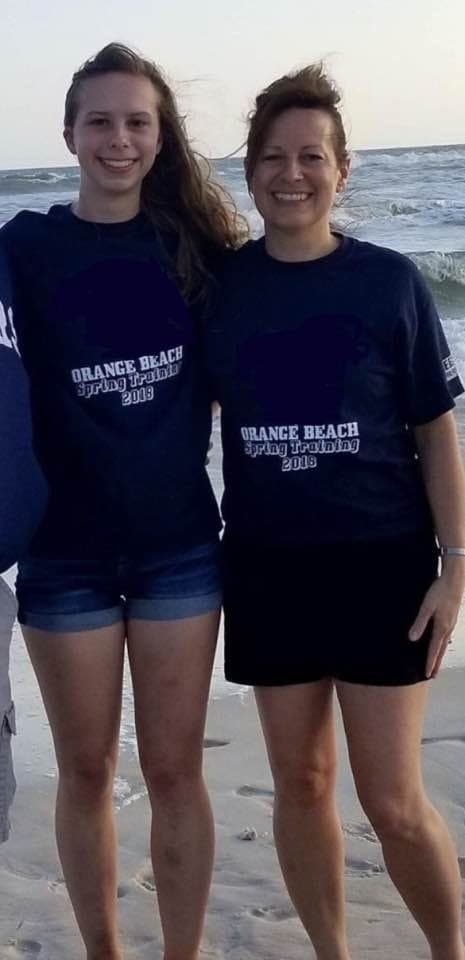 Sexy blonde KIk slut, 19,  shows fit body