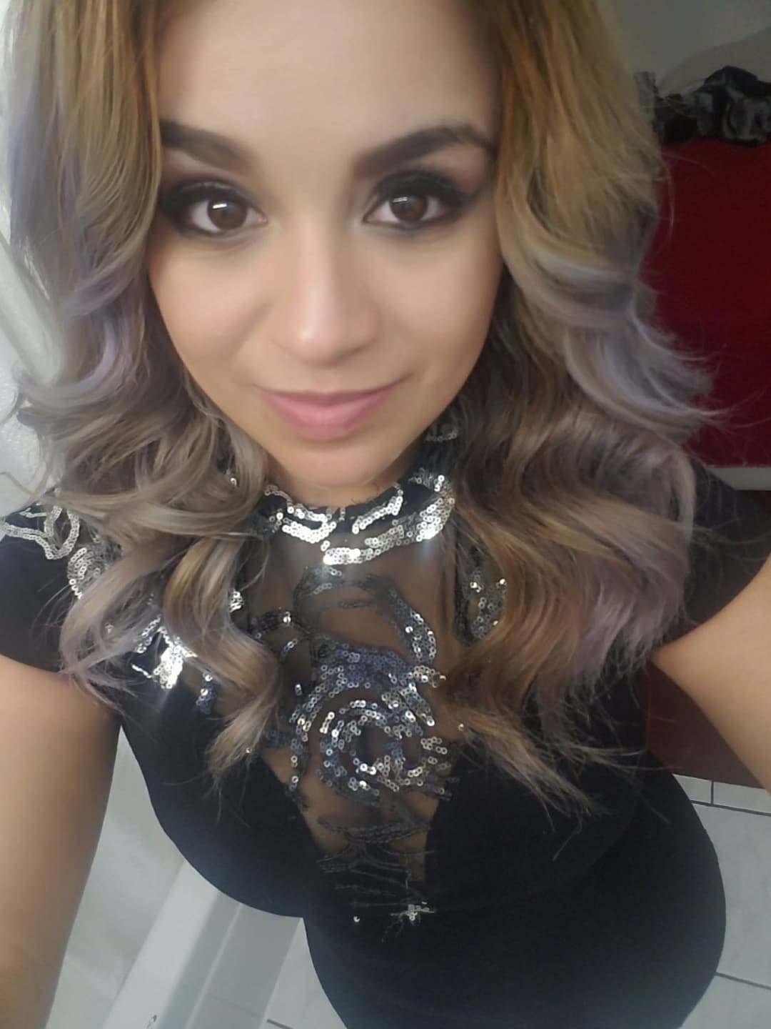 Sexy Milf Rocio From Fresno CA cheats on her Husband and sends sexy pics to Sancho