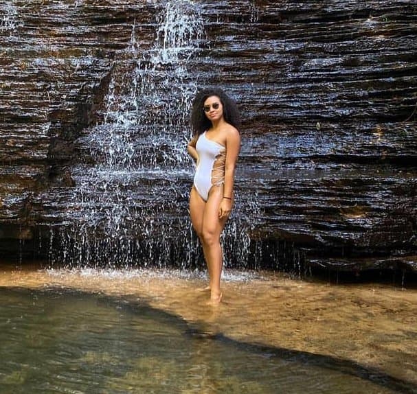 Linda cavala Fit a pedido de um seguidor