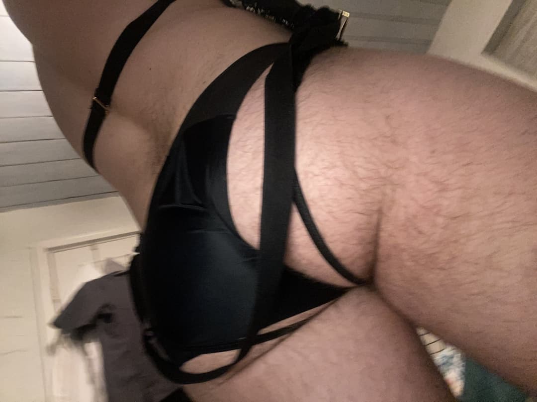 Click to view full size A very good sub boy for daddy, Dm me for more ?
