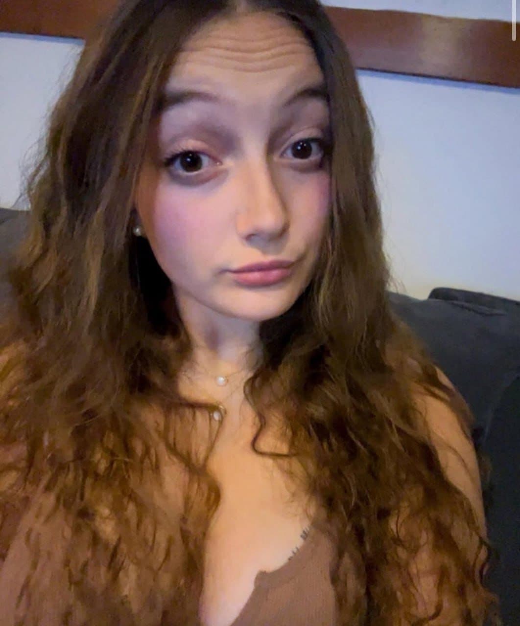 Busty PAWG slut ella from Colby College