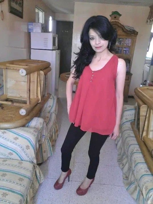 Vendedora mexicana sexi de Elektra