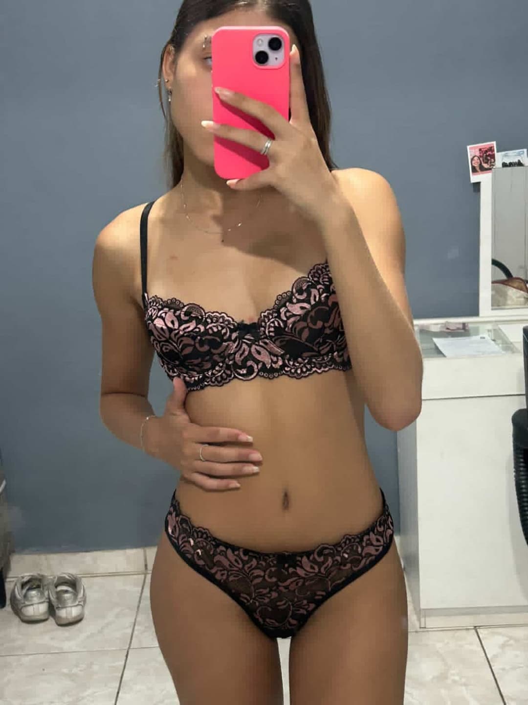 Inscrito vazou a morena Putinha