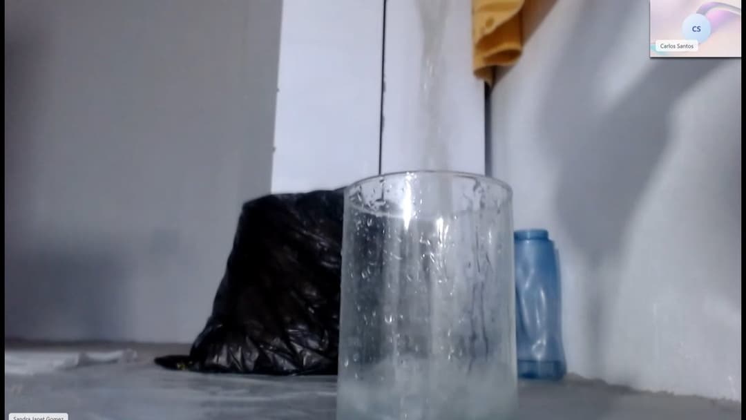 Hydrant Colombian Squirting Janet (Super Squirting & Cleans Up Mess)