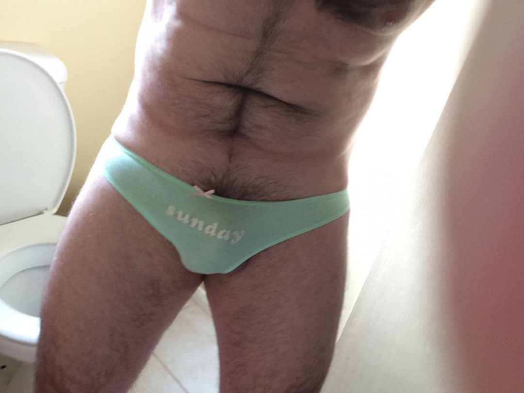 Meet James, another sissy. James asked me to post these, and I agreed. Message this slut!