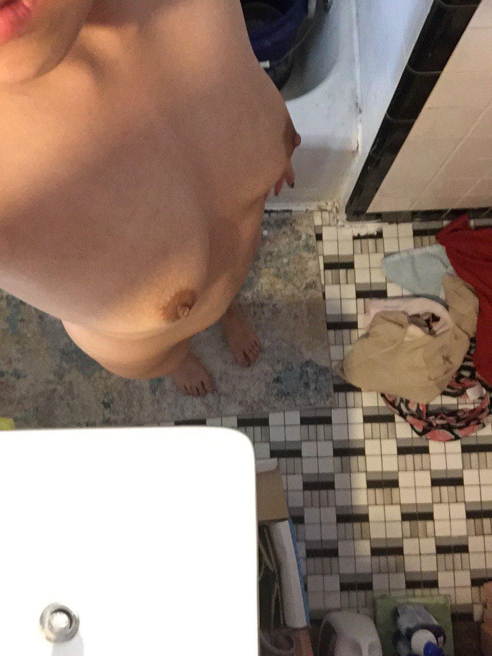 ABG More of my Asian gf, next upload will be more sexy videos! Yes including bj vids n sex vids!