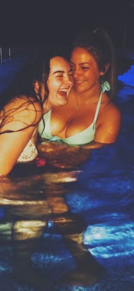 Cheating slut leaked after sending nudes to bfs friend (clair)