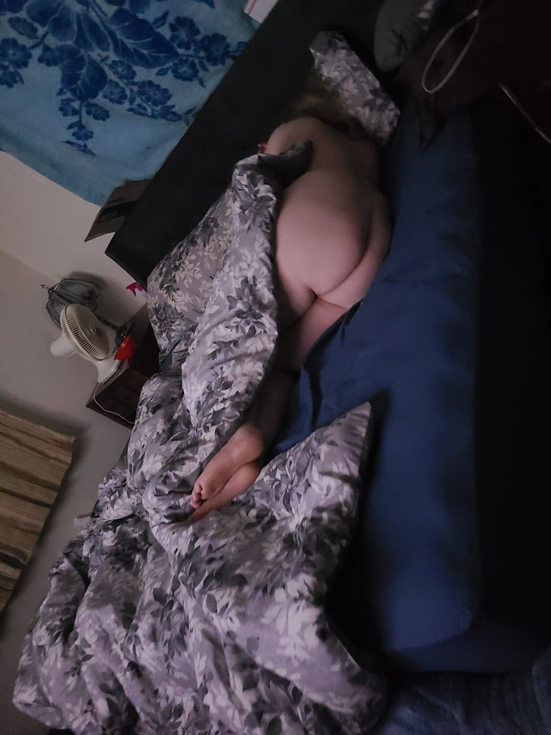 Bbw wife Sheena - Sleeping piggy