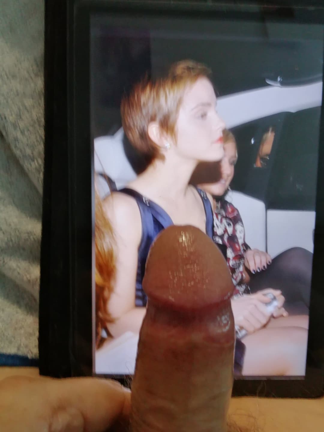 Emma Watson dick pics 1, my cock is so hard for her, rub your cock to Emma please.