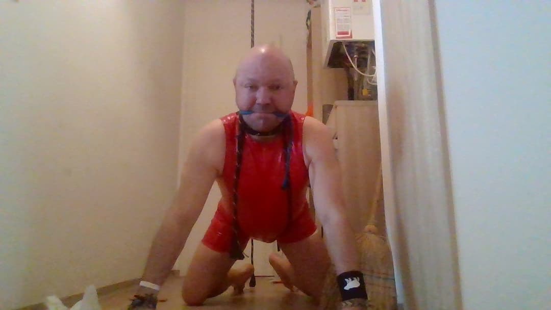 PigSlaveAndy in Latex Bondage