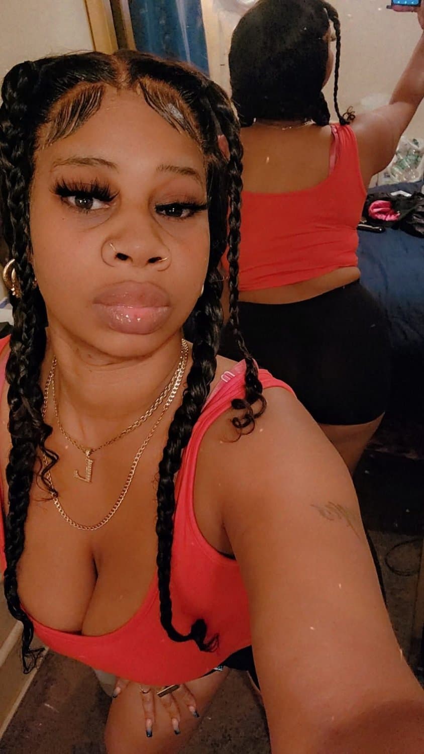 LA Early 40s Thot Grandmother From Crip I Fucked A Couple of Times