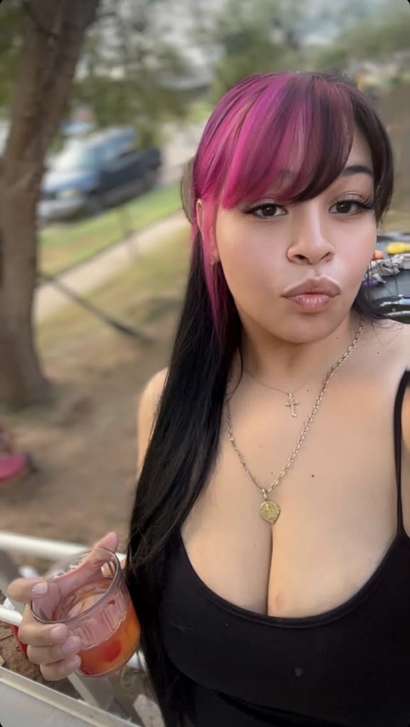 Big titty Latina needs to be titty fucked and used for Ai