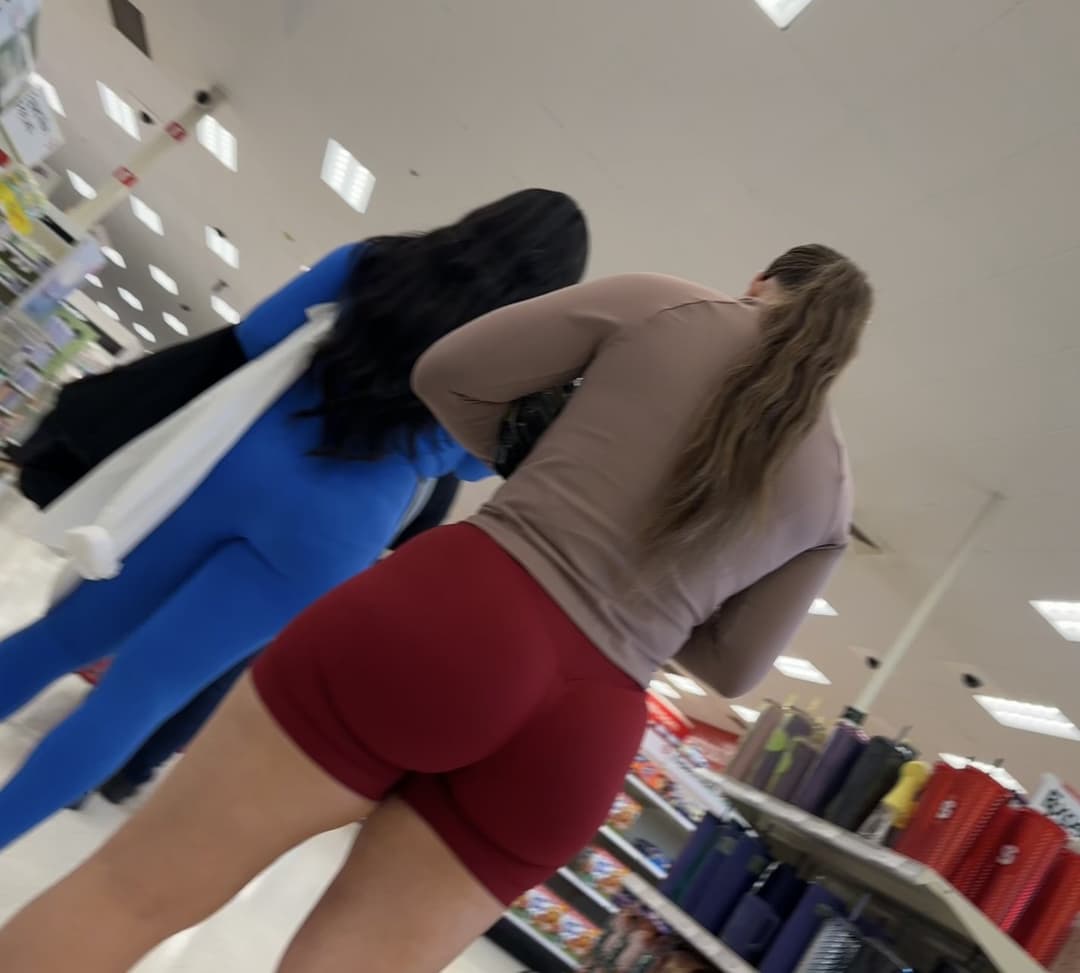 Creepshot baddie red gym shorts