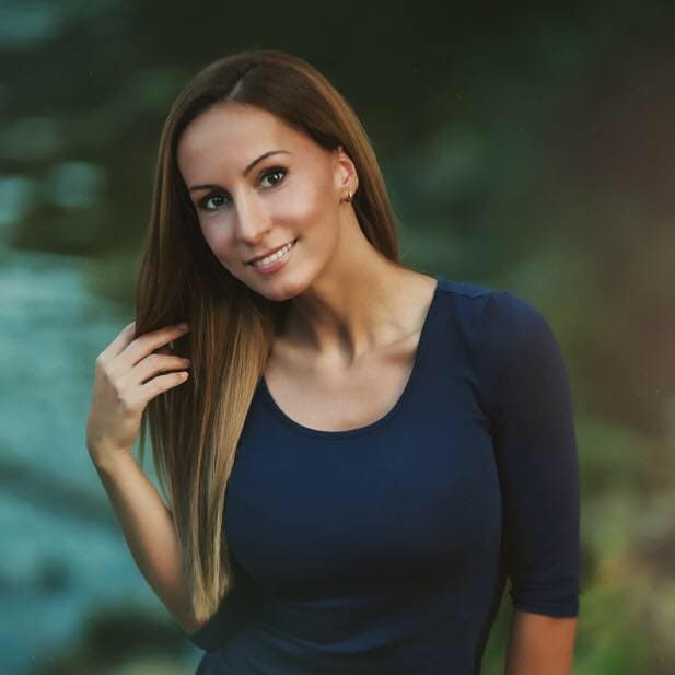 Zsanett 2 ( Hungary )