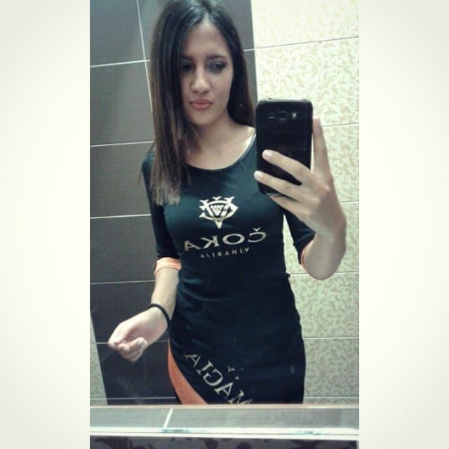 Jelena Zoric, 31yo, young Serbian milf hated by her husband